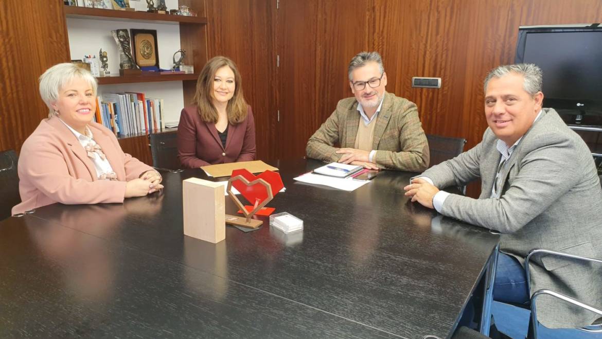 El alcalde de Pliego ha acudido a varias reuniones en Murcia para avanzar en cuestiones educativas importantes para el municipio